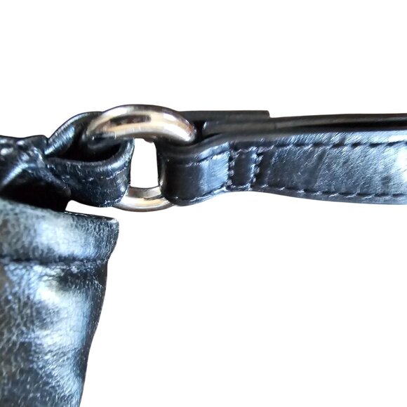 Kenneth Cole Distressed Clutch Purse with Wristlet Nice thicker Leather - Picture 5 of 13